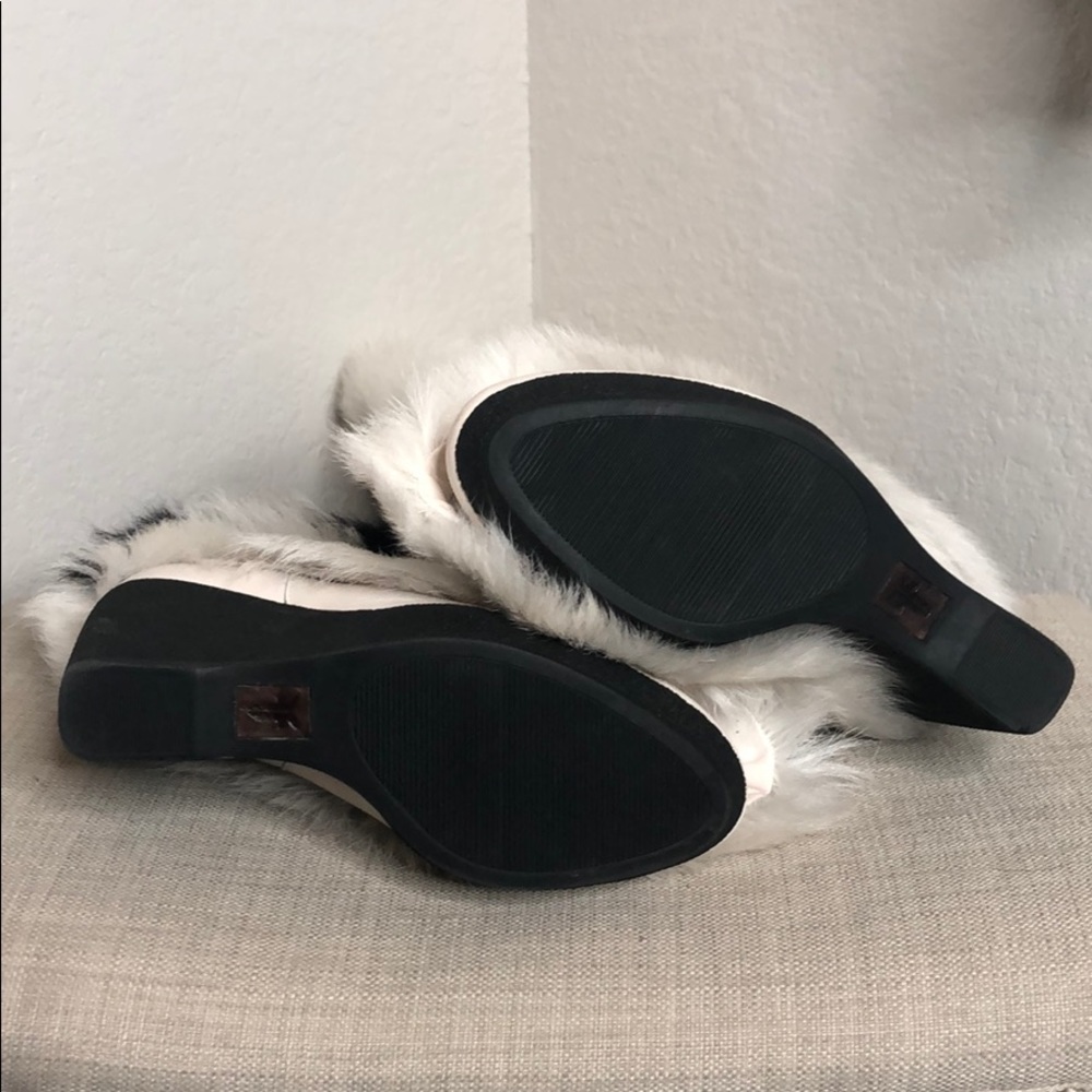 Anna Sui x Frye Collab Goat Fur Wedge Mukluk Boots - Picture 6 of 8